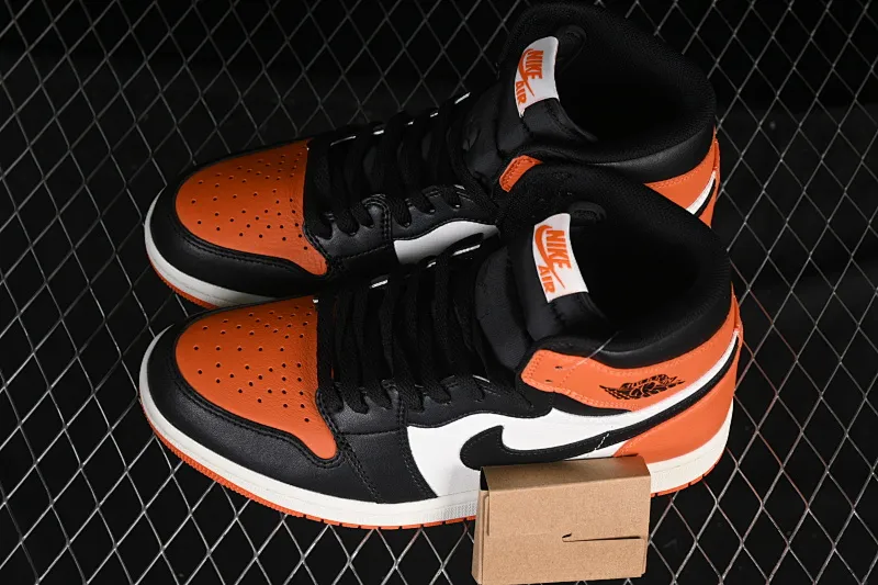 All Categories Air Jordan Jordan Series Basketball Shoes Air Jordan 1 High Air Jordan 1 High OG "Shattered Backboard" AJ1 Joe 1 New Shattered DZ5485-008